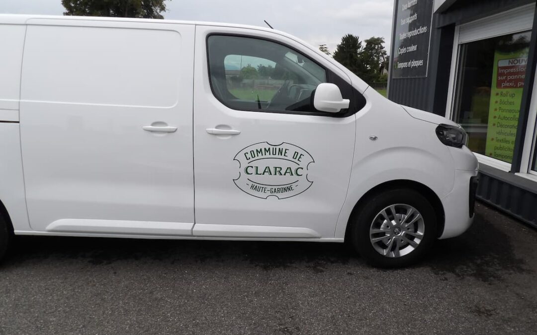Marquage véhicule pour la Commune de Clarac