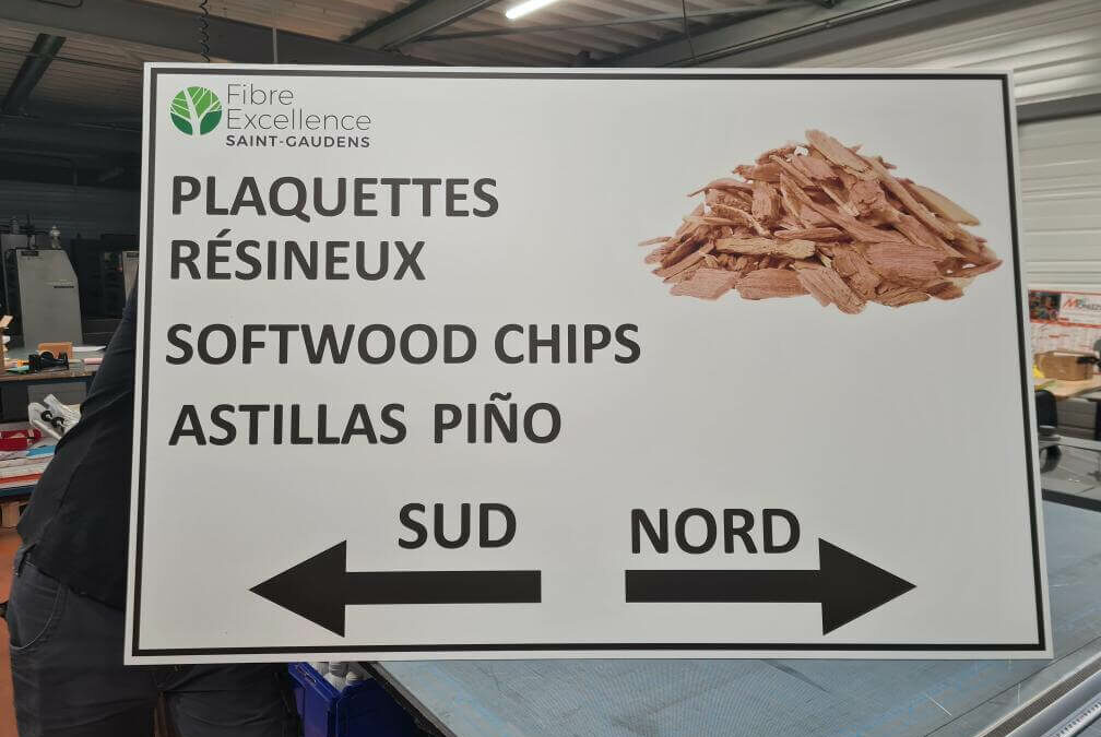 Panneau publicitaire pour Fibre excellence – Saint Gaudens