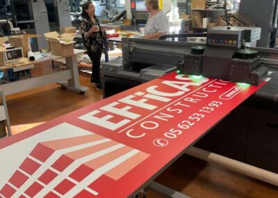 Panneau publicitaire pour Efficass Construction